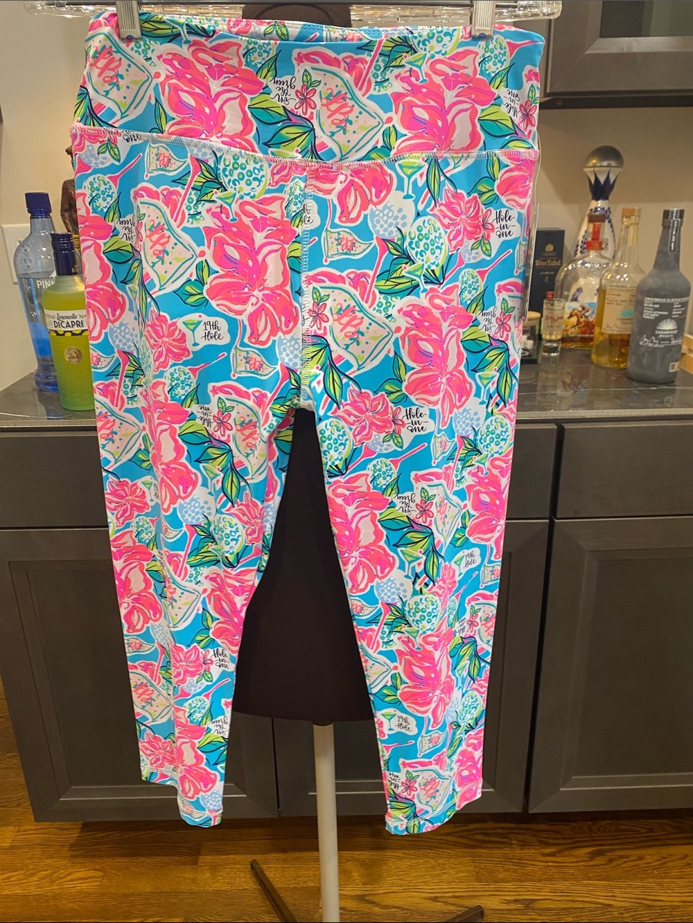 Lulu B stretch vibrant golf colorful wrinkle free resort athletic leggings med